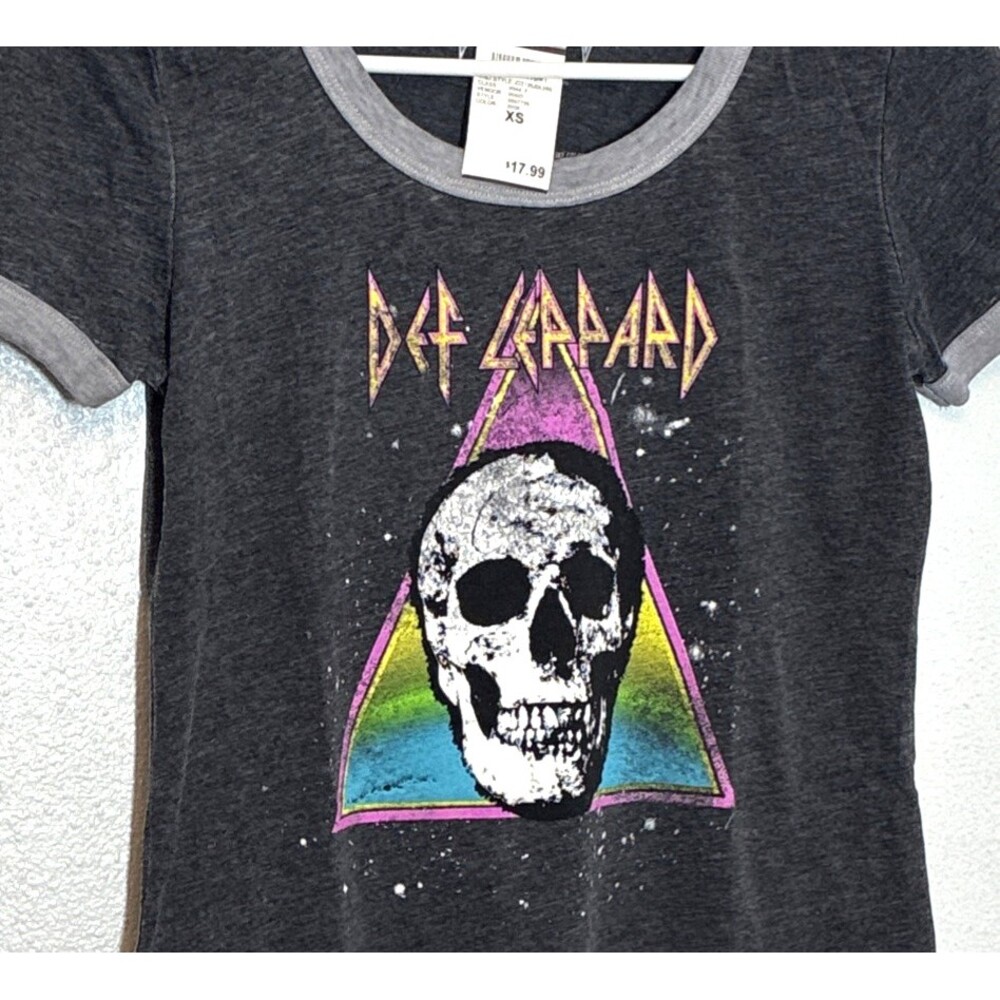 Def Leppard NWT Womens XS Gray Ringer Band Tee Graphic T-Shirt (M5) - Picture 2 of 8